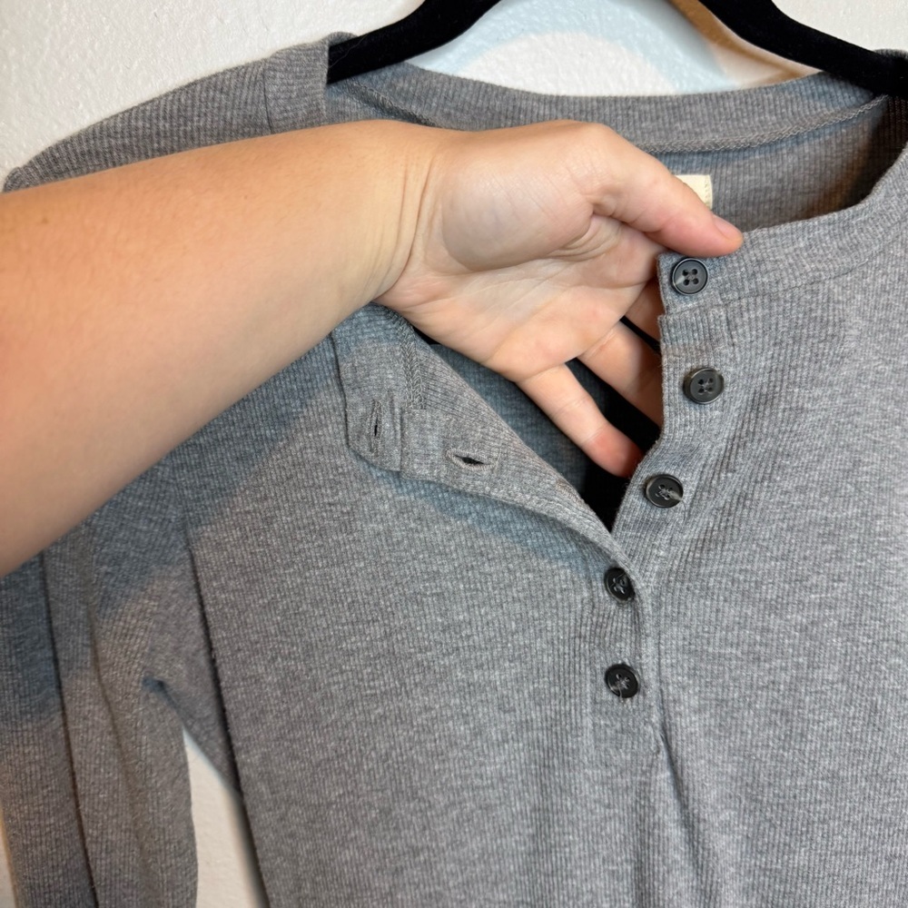 Madewell Gray Long-Sleeve Ribbed Henley Bodysuit - Picture 7 of 12